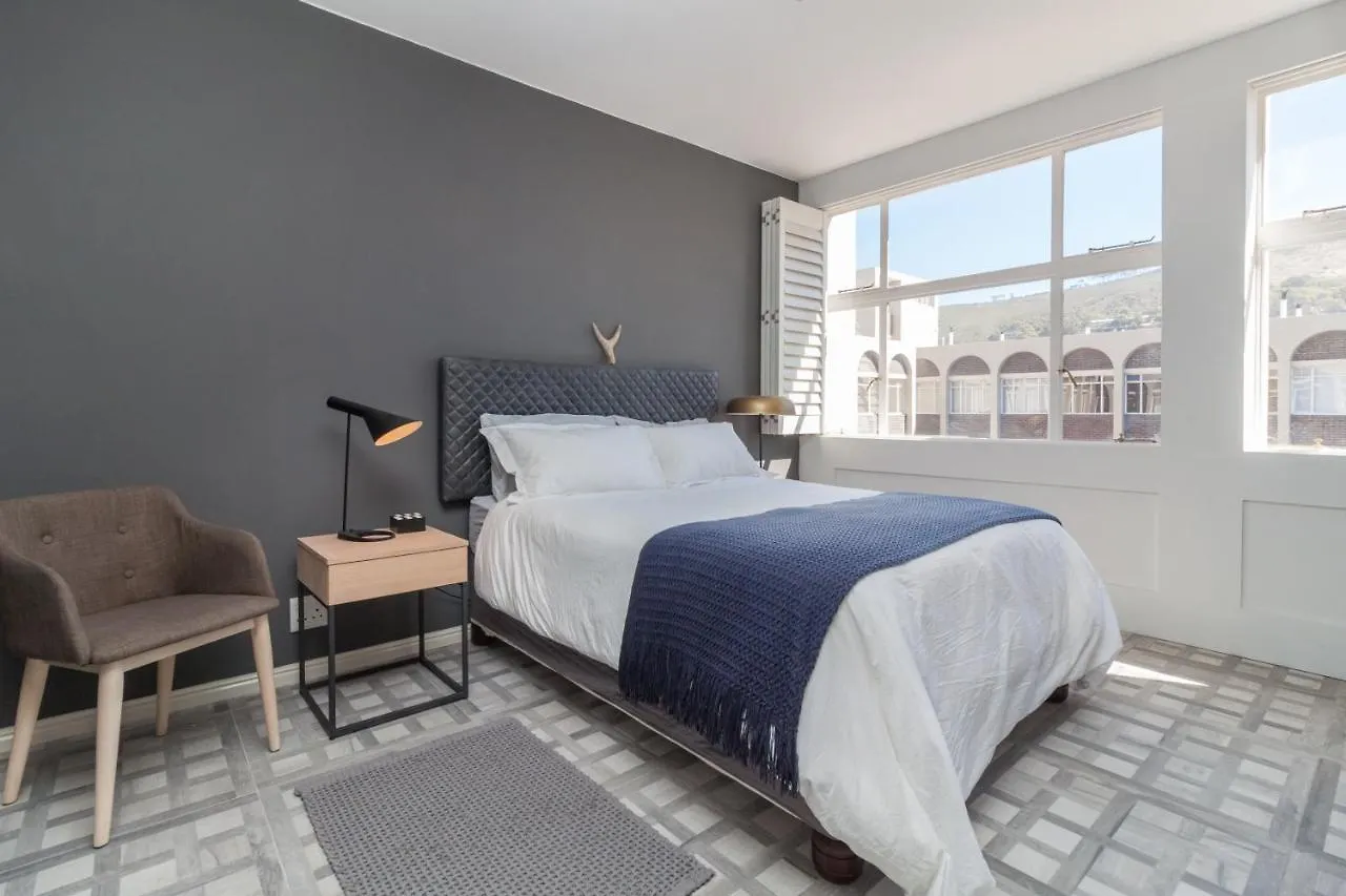 Keerom 66 - Beautiful Modern Apartment In Heart Of Cape Town