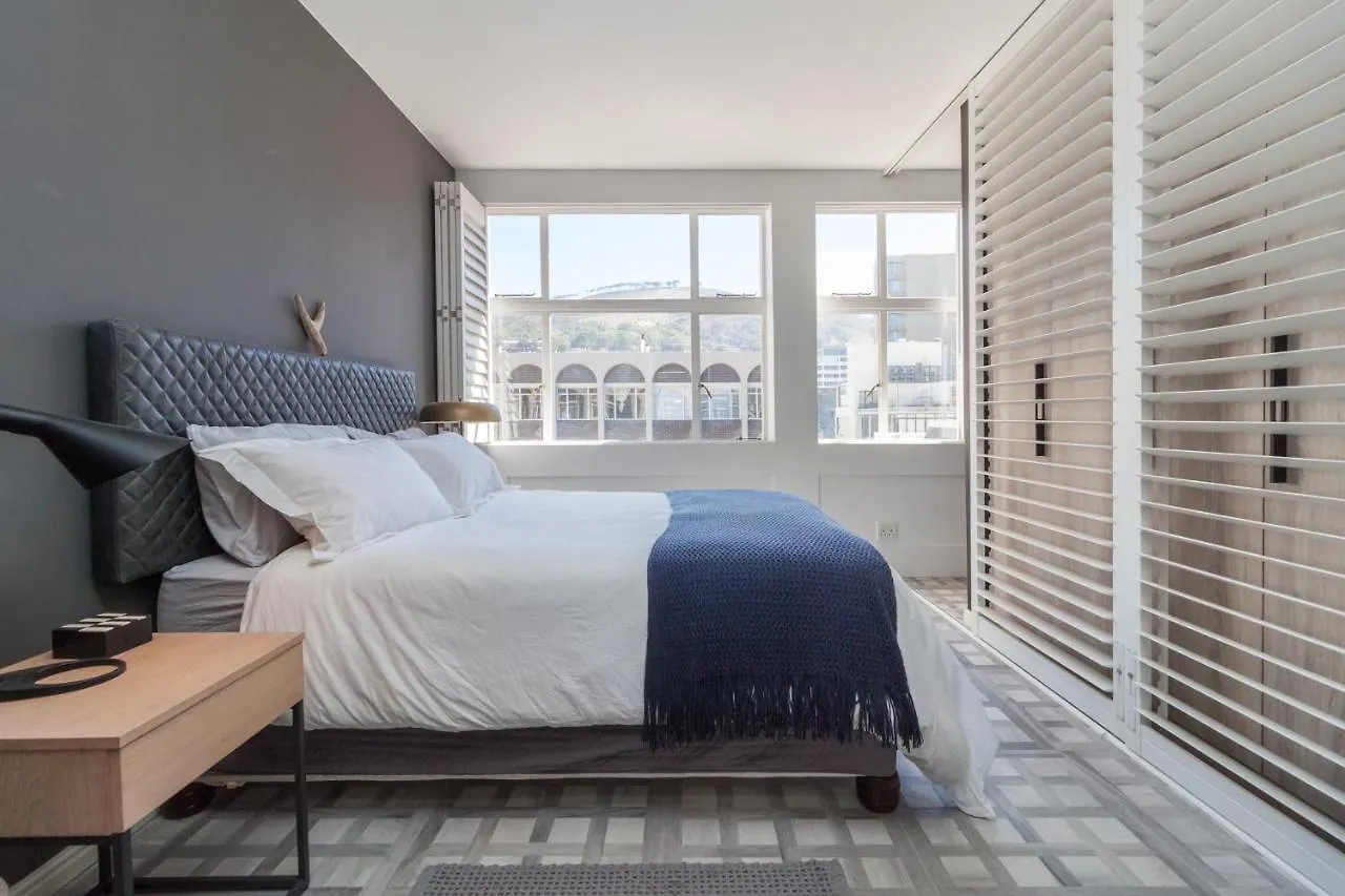 Keerom 66 - Beautiful Modern Apartment In Heart Of Cape Town
